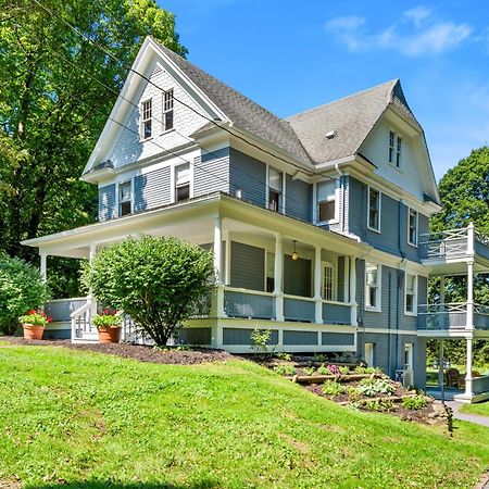 Benn Conger Inn Groton Bagian luar foto