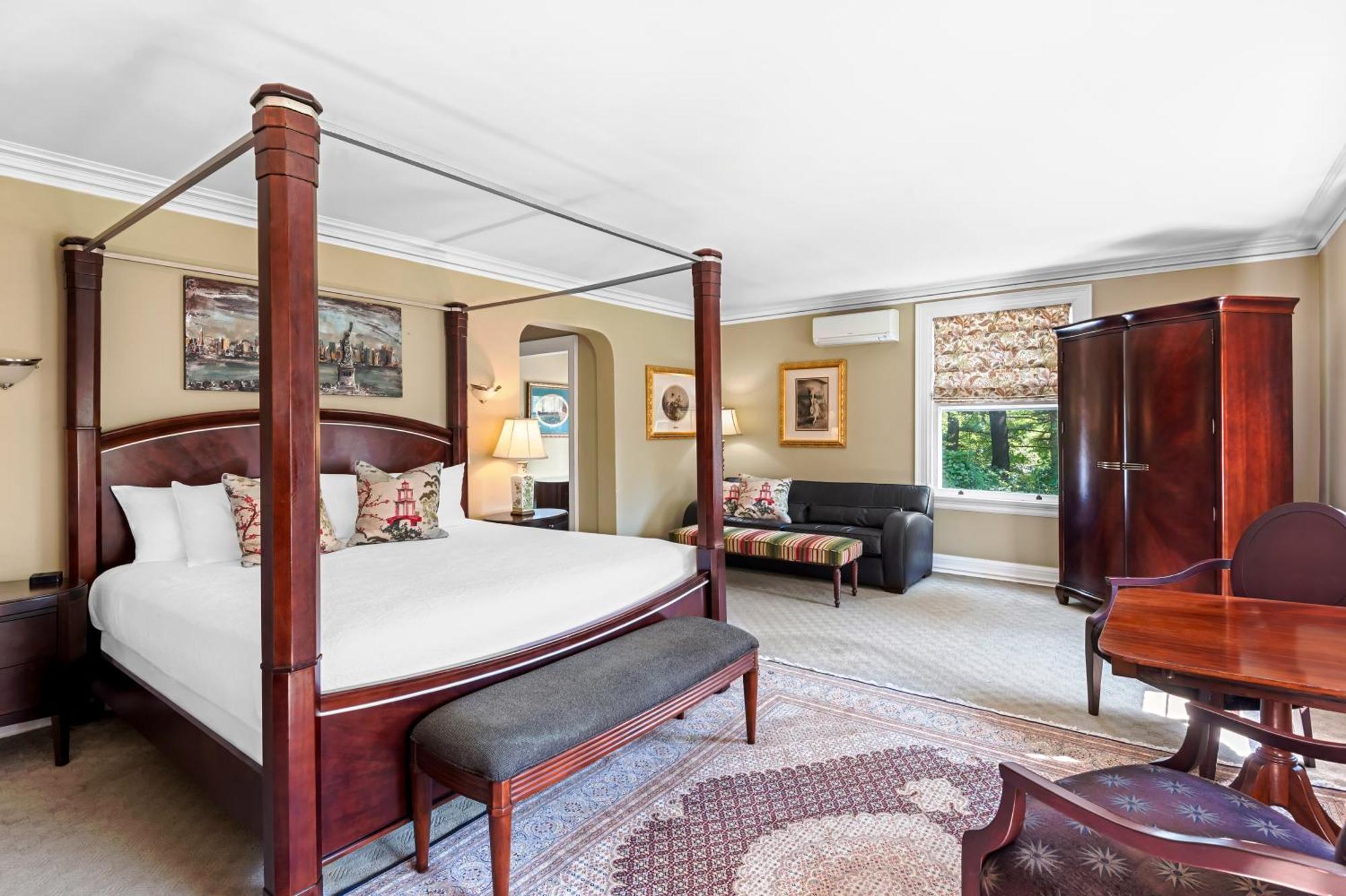 Benn Conger Inn Groton Bagian luar foto